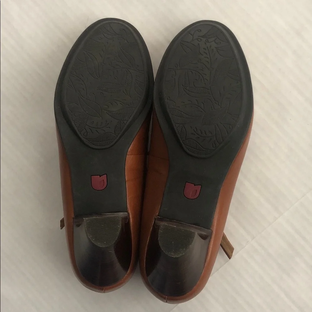 Brown Leather Mary Janes Umberto Raffini Heels Size 36